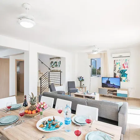 Rent Your Dream Holiday And Look Forward To Relaxing Beside Your Private Pool Paralimni 1323 Protaras